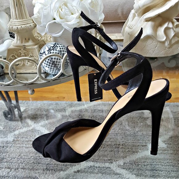 NWT! FAUX Suede HEELED Sandals By EXPRESS SZ 9 - Picture 1 of 4